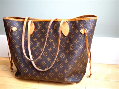 popular Louis Vuitton handbags